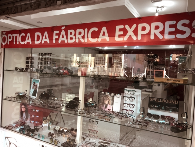 Fachada da Ótica da Fábrica
